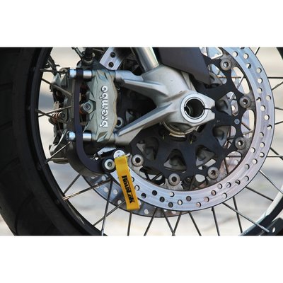 Roadlok motorslot voor radiale remklauwen
