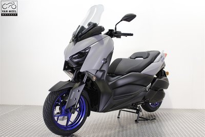 YAMAHA XMAX 300 Sonic Grey