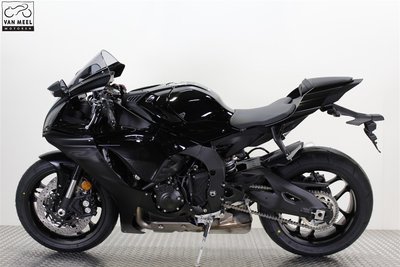 YAMAHA YZF-R1 Midnight Black