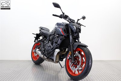 YAMAHA MT-07 Storm Fluo