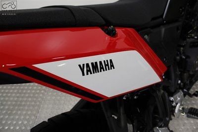 YAMAHA TÉNÉRÉ 700 Competition White