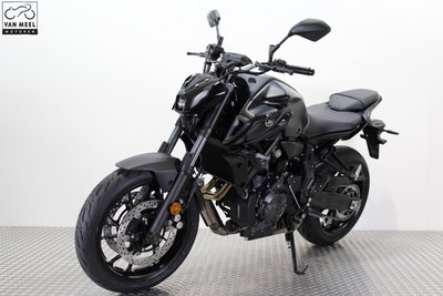 YAMAHA MT-07 Tech Black