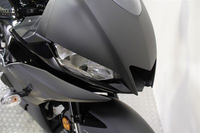 YAMAHA YZF-R3 Midnight Black