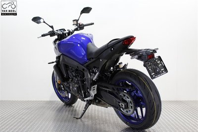 YAMAHA MT-09 Icon Blue