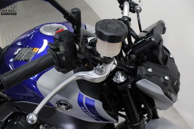 YAMAHA MT-09 Icon Blue