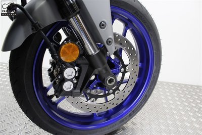 YAMAHA MT-09 Icon Blue