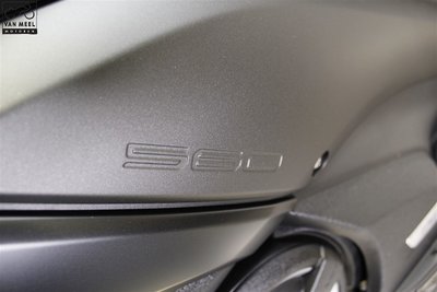YAMAHA TMAX 560 Sword Grey huurmotor