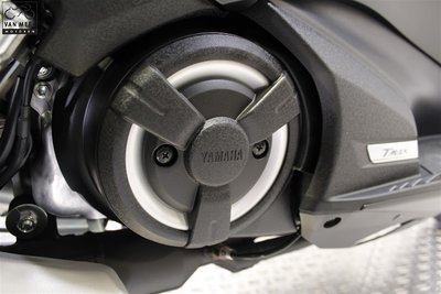 YAMAHA TMAX 560 Sword Grey huurmotor