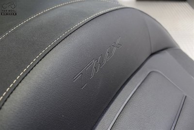 YAMAHA TMAX 560 Sword Grey huurmotor