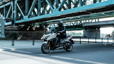 YAMAHA TMAX Tech Max