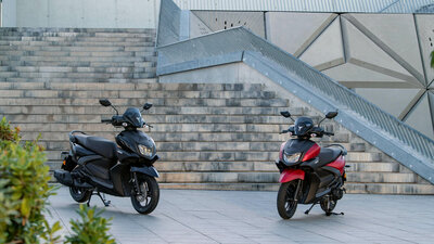 YAMAHA NEO'S DUAL BATTERY