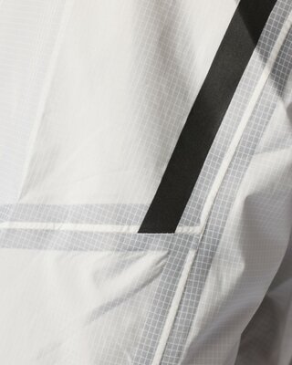 REVIT Off-Road Regenjas Barrier H2O