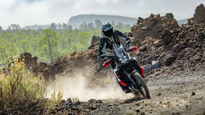 YAMAHA TÉNÉRÉ 700 WORLD RAID (2026)