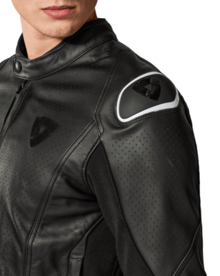 REVIT Motorjas Quadratic