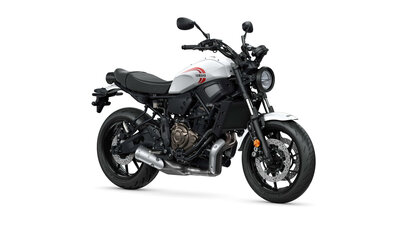 YAMAHA XSR700