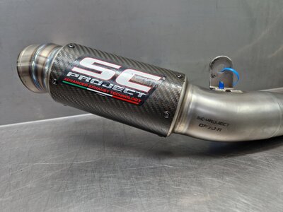 Yamaha R6 SC-PROJECT GP70-R demper met Black Widow voorbochten