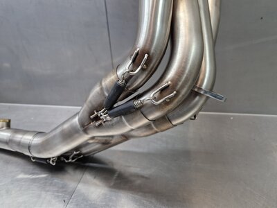 Yamaha R6 SC-PROJECT GP70-R demper met Black Widow voorbochten