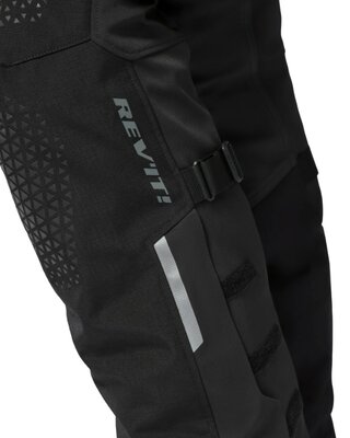 REVIT Motorbroek Defender 4 GTX
